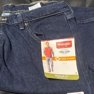 Wrangler Men's Relaxed Fit Jeans - Deep Blue